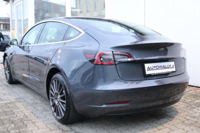 Tesla Model 3 Gebrauchtwagen
