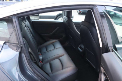 Tesla Model 3 Gebrauchtwagen