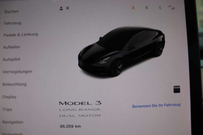 Tesla Model 3 Gebrauchtwagen