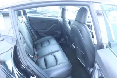 Tesla Model 3 Gebrauchtwagen