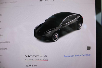 Tesla Model 3 Gebrauchtwagen