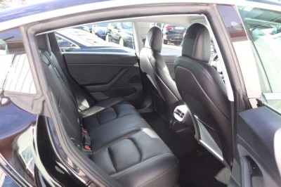 Tesla Model 3 Gebrauchtwagen