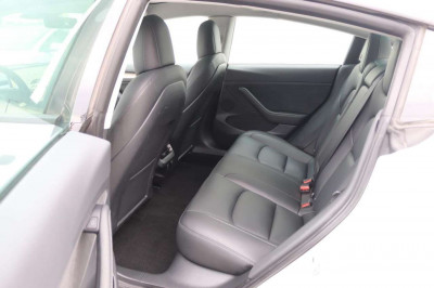 Tesla Model 3 Gebrauchtwagen