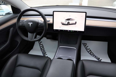 Tesla Model 3 Gebrauchtwagen