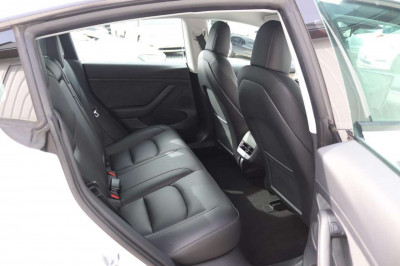 Tesla Model 3 Gebrauchtwagen