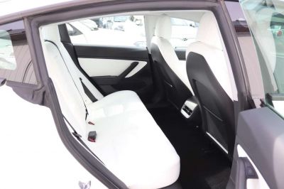 Tesla Model 3 Gebrauchtwagen