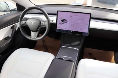 Tesla Model 3 Gebrauchtwagen
