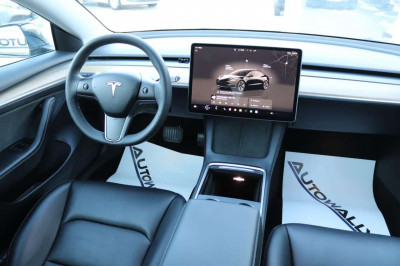 Tesla Model 3 Gebrauchtwagen