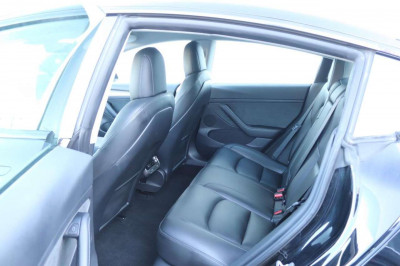 Tesla Model 3 Gebrauchtwagen