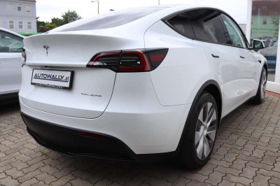 Tesla Model Y Gebrauchtwagen