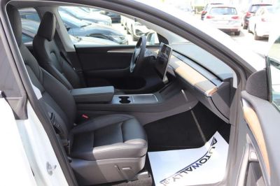 Tesla Model Y Gebrauchtwagen