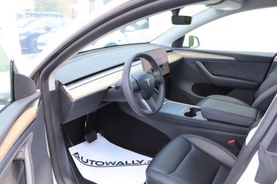 Tesla Model Y Gebrauchtwagen