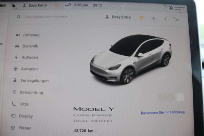 Tesla Model Y Gebrauchtwagen Tesla Model Y Gebrauchtwagen