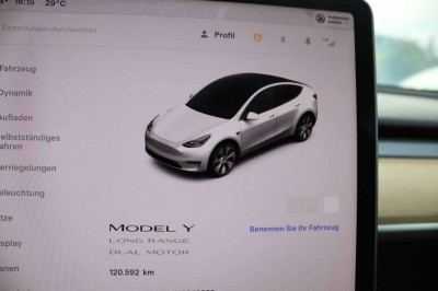 Tesla Model Y Gebrauchtwagen