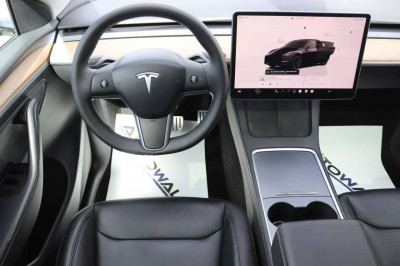 Tesla Model Y Gebrauchtwagen Tesla Model Y Gebrauchtwagen