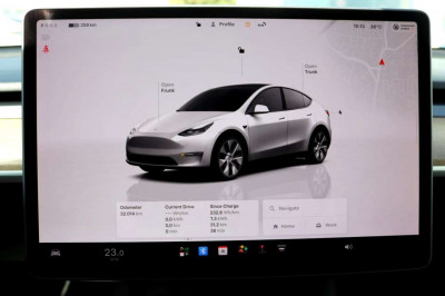 Tesla Model Y Gebrauchtwagen Tesla Model Y Gebrauchtwagen