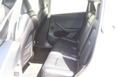 Tesla Model Y Gebrauchtwagen