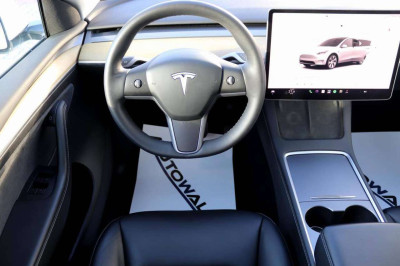 Tesla Model Y Gebrauchtwagen