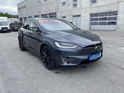 Tesla Model X Gebrauchtwagen