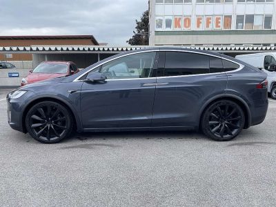 Tesla Model X Gebrauchtwagen