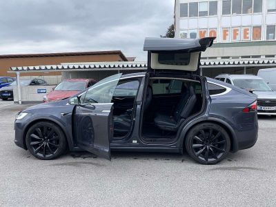 Tesla Model X Gebrauchtwagen