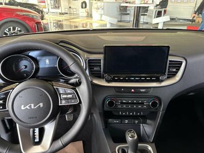 KIA Ceed Neuwagen KIA Ceed Neuwagen