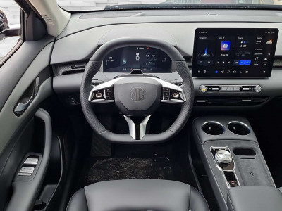 MG MGS5 EV Neuwagen