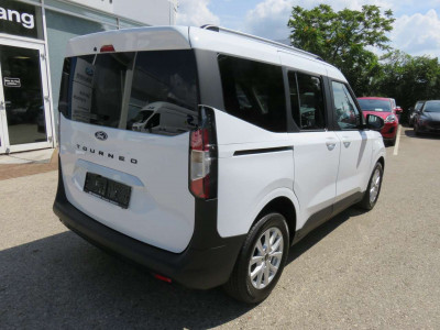 Ford Tourneo Courier Neuwagen