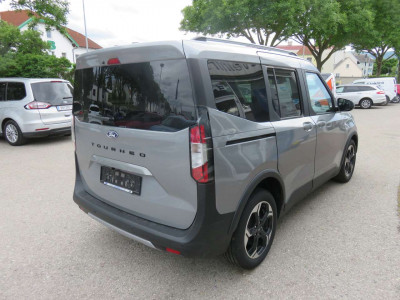 Ford Tourneo Courier Neuwagen