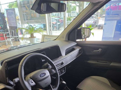 Ford Tourneo Courier Neuwagen