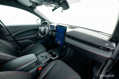 Ford Mustang Mach-E Gebrauchtwagen