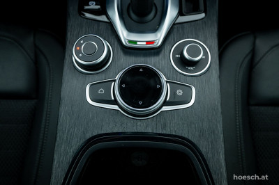 Alfa Romeo Stelvio Gebrauchtwagen