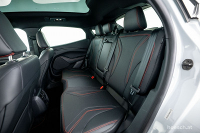 Ford Mustang Mach-E Gebrauchtwagen