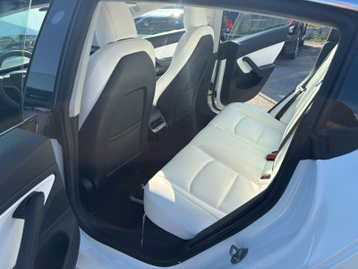 Tesla Model 3 Gebrauchtwagen