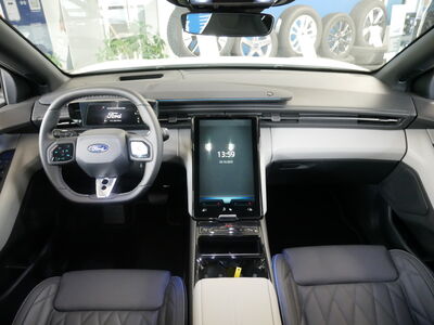 Ford Capri Vorführwagen Ford Capri Vorführwagen