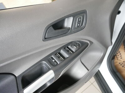 Ford Tourneo Connect Gebrauchtwagen
