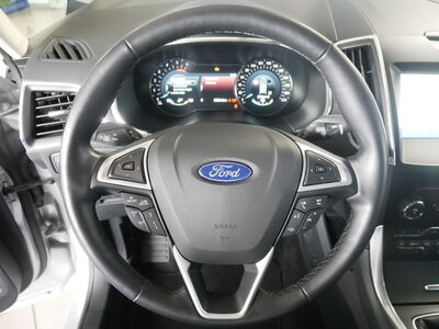 Ford S-MAX Gebrauchtwagen
