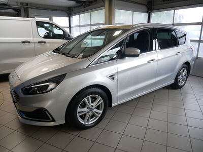 Ford S-MAX Gebrauchtwagen