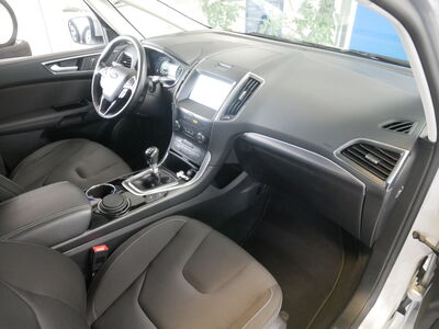 Ford S-MAX Gebrauchtwagen