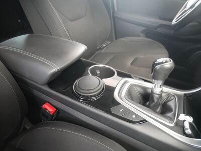 Ford S-MAX Gebrauchtwagen