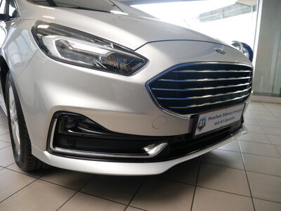 Ford S-MAX Gebrauchtwagen