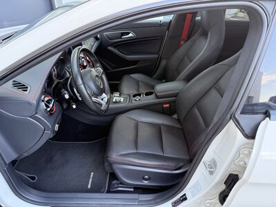 Mercedes-Benz CLA Gebrauchtwagen Mercedes-Benz CLA Gebrauchtwagen
