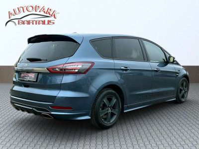 Ford S-MAX Gebrauchtwagen