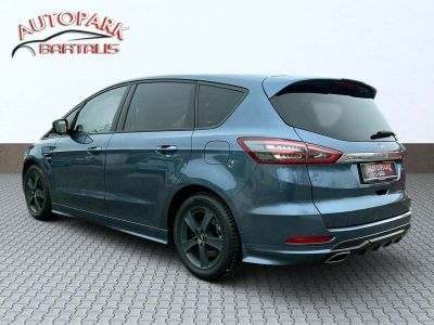 Ford S-MAX Gebrauchtwagen