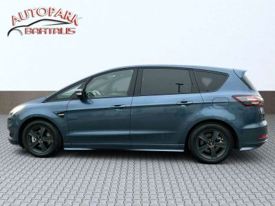 Ford S-MAX Gebrauchtwagen