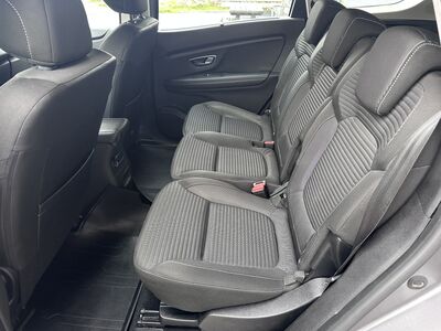 Renault Scénic Gebrauchtwagen