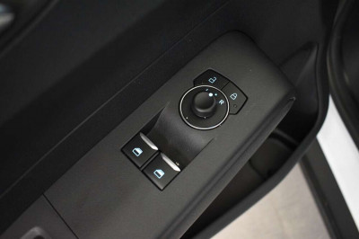 Ford Transit Courier Vorführwagen