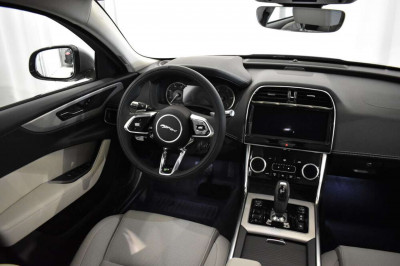 Jaguar XE Vorführwagen