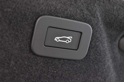 Jaguar XE Vorführwagen