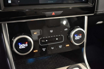 Jaguar XE Vorführwagen